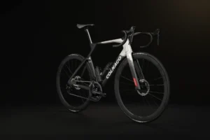 COLNAGO Y1RS - SRAM RED eTap AXS- Wheels: Vision SC 45