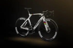 COLNAGO Y1RS (Lackierung in Team-Farben UAE) - Dura Ace Di2- Wheels: Enve WS SES 4.5 C